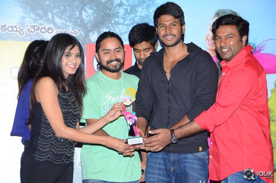 Ala-Ela-Movie-Platinum-Disc-Function